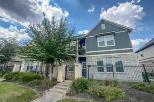 9503 Towne Lake Pkwy, Cypress, TX 77433 - Photo 4