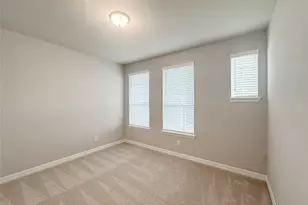 9503 Towne Lake Pkwy, Cypress, TX 77433 - Photo 10