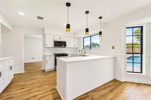 16011 Pinyon Creek Dr, Houston, TX 77095 - Photo 14
