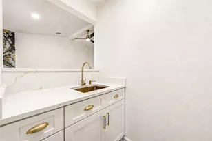 16011 Pinyon Creek Dr, Houston, TX 77095 - Photo 10
