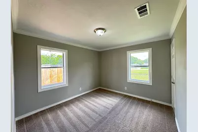 1013 E 40th Street, Houston, TX 77022 - Photo 16