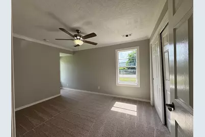 1013 E 40th Street, Houston, TX 77022 - Photo 12