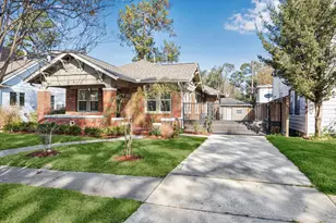 1624 Branard St, Houston, TX 77006 - Photo 1