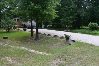 478 Center Drive, Cleveland, TX 77327 - Photo 10