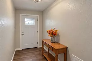 966 Bramling Cir, Corpus Christi, TX 78418 - Photo 4