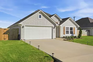 173 Brazos Bnd, Snook, TX 77879 - Photo 4