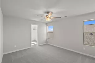 2910 Wind Cave Ln, Rosharon, TX 77583 - Photo 14