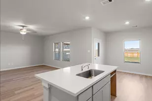 2910 Wind Cave Ln, Rosharon, TX 77583 - Photo 6
