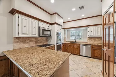 18327 E Forest Elms Drive, Spring, TX 77388 - Photo 10