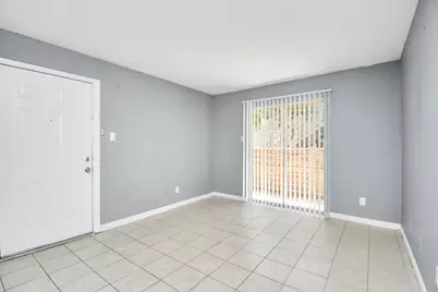 5959 Bonhomme Road #179R, Houston, TX 77036 - Photo 4