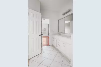 1739 French Village Drive, Houston, TX 77055 - Photo 16