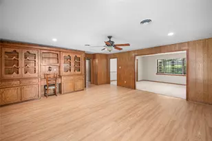 1815 Droxford Dr, Houston, TX 77008 - Photo 18