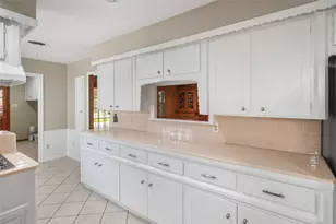 1815 Droxford Dr, Houston, TX 77008 - Photo 24