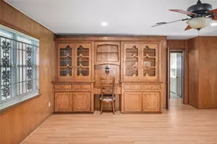 1815 Droxford Dr, Houston, TX 77008 - Photo 26