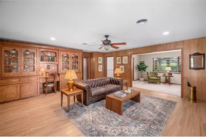 1815 Droxford Drive, Houston, TX 77008 - Photo 16