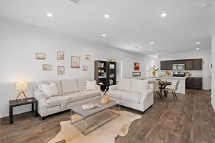 22306 Forest Gorge Ln, Spring, TX 77373 - Photo 8