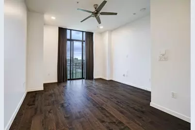 4820 Caroline Street #404, Houston, TX 77004 - Photo 6