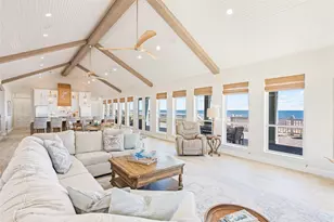 3244 Gulf Castle Dr, Crystal Beach, TX 77650 - Photo 18