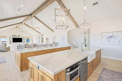 3244 Gulf Castle Drive, Crystal Beach, TX 77650 - Photo 30