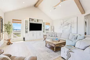 3244 Gulf Castle Dr, Crystal Beach, TX 77650 - Photo 16