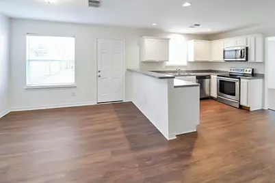 2325 Shady Pine Drive, Conroe, TX 77301 - Photo 4