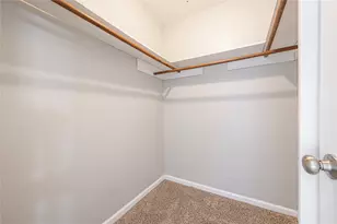 17602 Heritage Bay Dr, Webster, TX 77598 - Photo 16