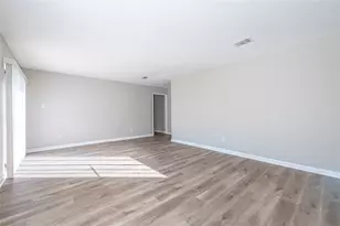 17602 Heritage Bay Dr, Webster, TX 77598 - Photo 32