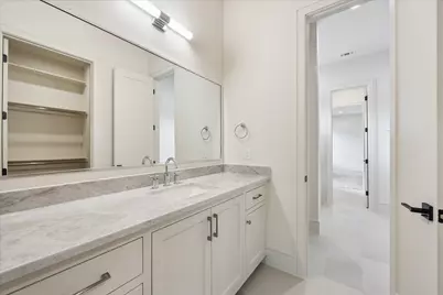 316 W 30th Street, Houston, TX 77018 - Photo 24