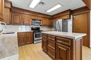 554 Harbor Dr, Onalaska, TX 77360 - Photo 16