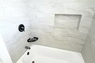 901 Broadway, Galveston, TX 77550 - Photo 18