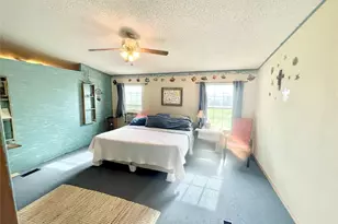 82 Swallow Dr, Palacios, TX 77465 - Photo 14