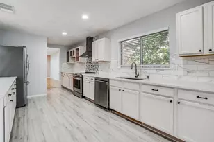 14007 Cougar Rock Dr, San Antonio, TX 78230 - Photo 10