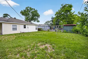 6705 Thornwall St, Houston, TX 77092 - Photo 44