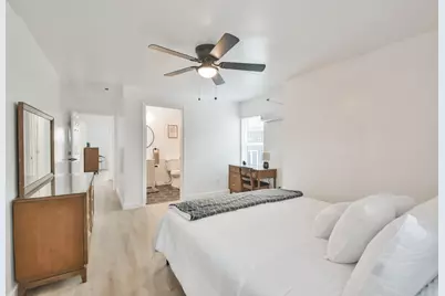 4705 A&b Pease Street, Houston, TX 77023 - Photo 14