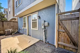 11924 Stirling Row Ln, Houston, TX 77082 - Photo 32