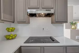 22 Cedar Chase Pl, The Woodlands, TX 77381 - Photo 18