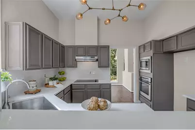 22 Cedar Chase Place, The Woodlands, TX 77381 - Photo 14