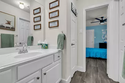 6746 Conroe Circle, Manvel, TX 77578 - Photo 16