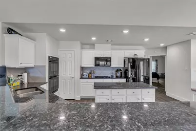 6746 Conroe Circle, Manvel, TX 77578 - Photo 6