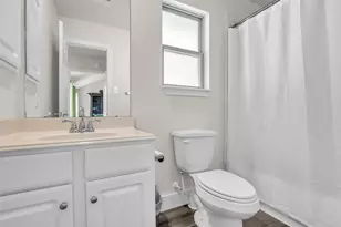 6746 Conroe Cir, Manvel, TX 77578 - Photo 14