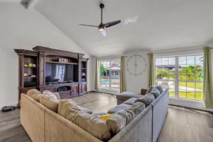 6746 Conroe Cir, Manvel, TX 77578 - Photo 4