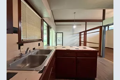 8806 Glenloch Drive, Houston, TX 77061 - Photo 8