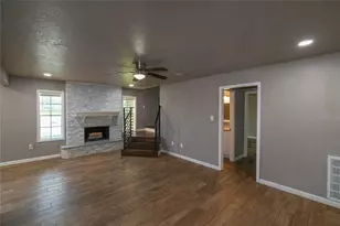 108 Otter Trail, Lake Jackson, TX 77566 - Photo 10