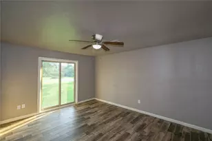 108 Otter Trail, Lake Jackson, TX 77566 - Photo 14
