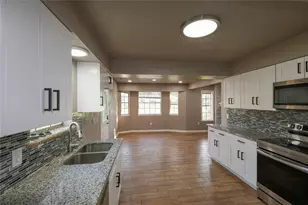 108 Otter Trail, Lake Jackson, TX 77566 - Photo 8