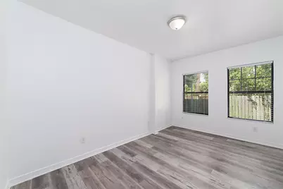 433 Calloway Street, Houston, TX 77029 - Photo 14