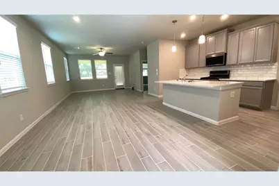 7059 Silverleaf Oak Street, Conroe, TX 77304 - Photo 6