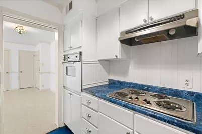 2601 Bellefontaine Street #B105, Houston, TX 77025 - Photo 14