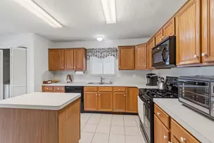 19611 Plymouth Ridge Ln, Spring, TX 77379 - Photo 12