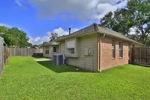 19611 Plymouth Ridge Ln, Spring, TX 77379 - Photo 32